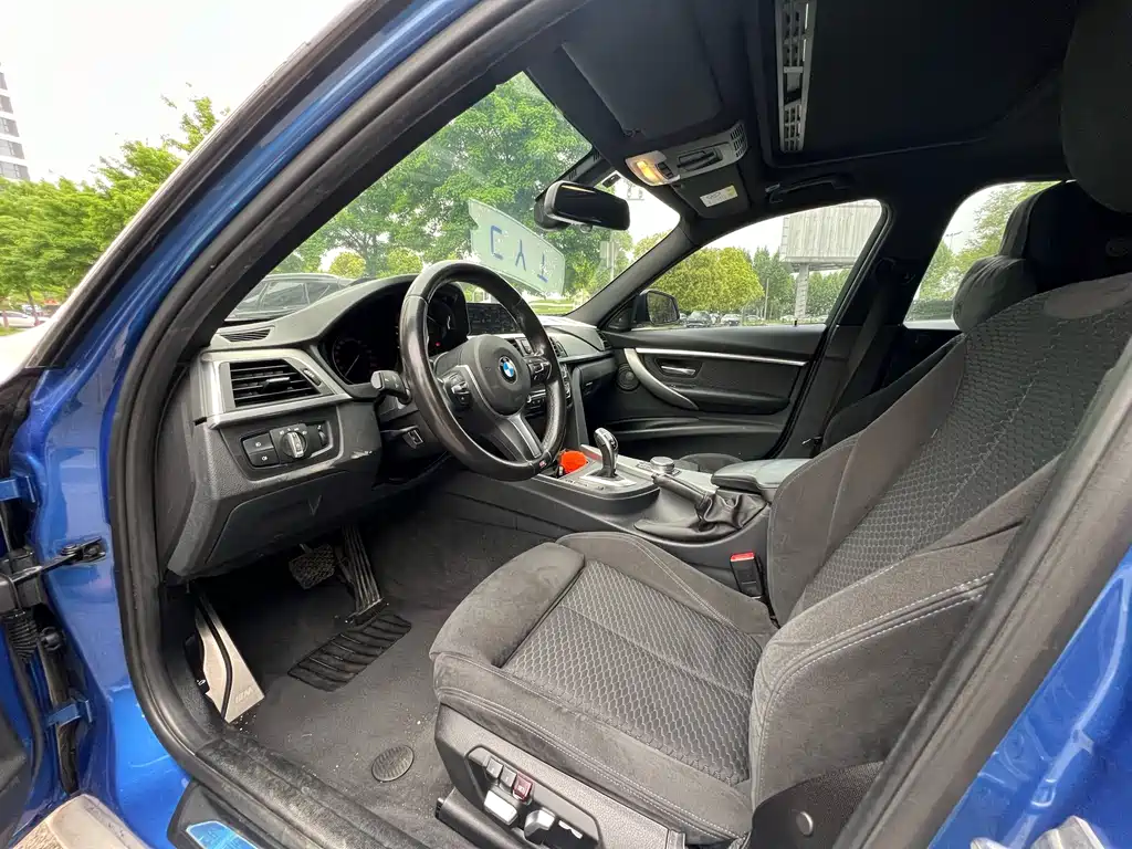 BMW 3 Series 2018