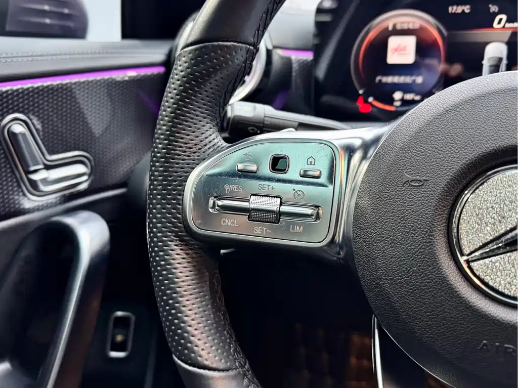 Mercedes-Benz A-Class 2023 — фото 19