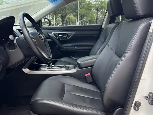 Nissan Teana 2015
