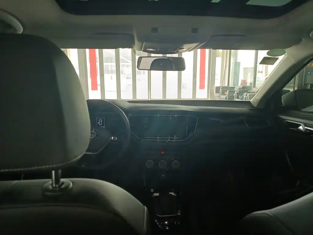 Volkswagen T-Roc 2019