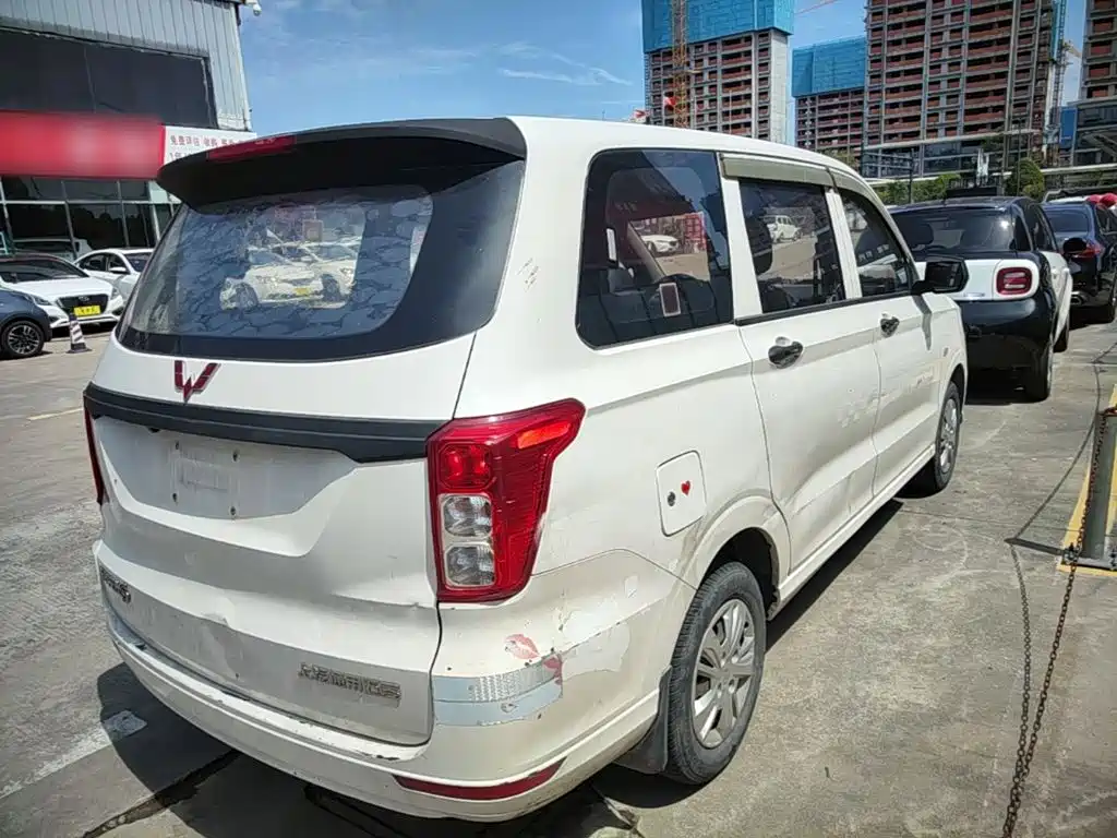 Wuling Hongguang 2019