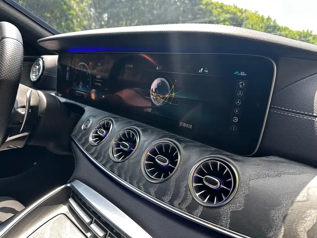 Mercedes-Benz AMG GT 2020 — фото 10
