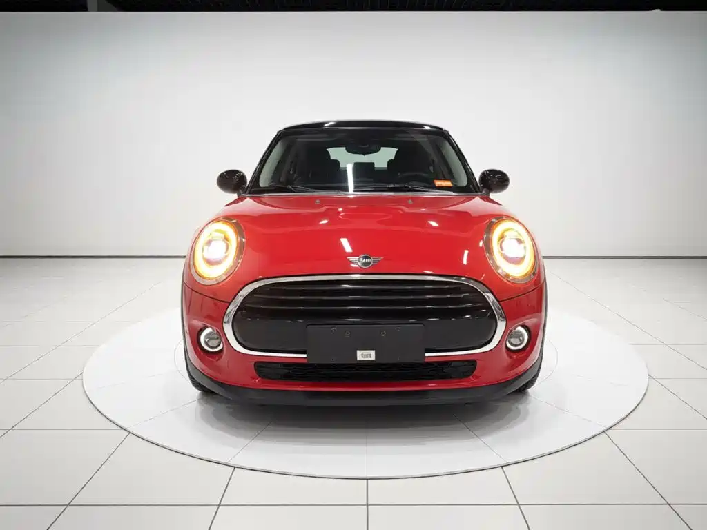 MINI MINI 2020