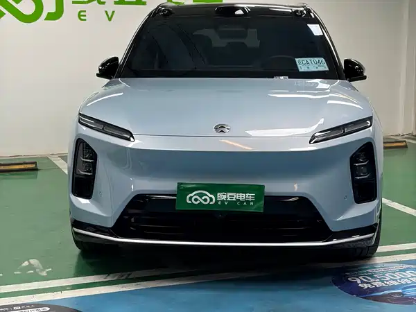 NIO ES6 2025