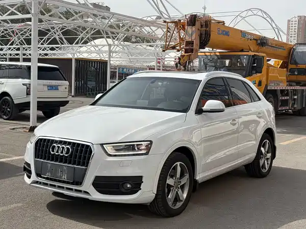 Audi Q3 2016