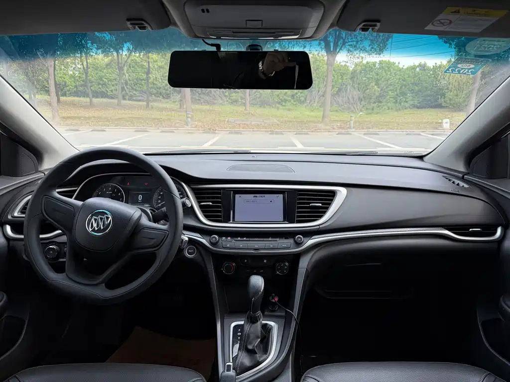 Buick Excelle 2020 — фото 10