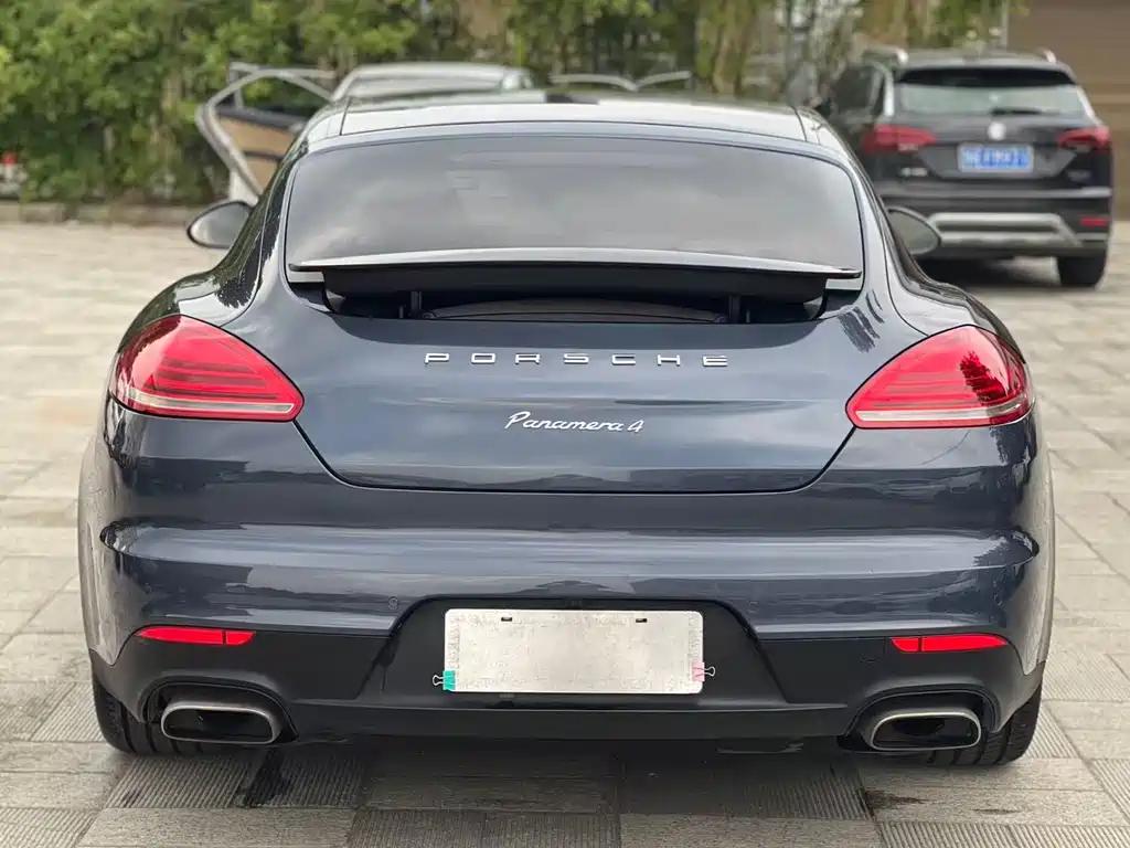 Porsche Panamera 2014 — фото 9