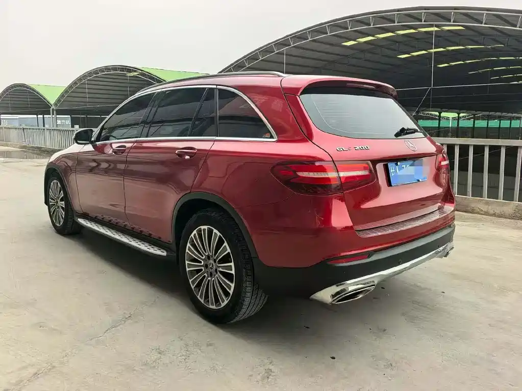 Mercedes-Benz GLC 2017 — фото 4