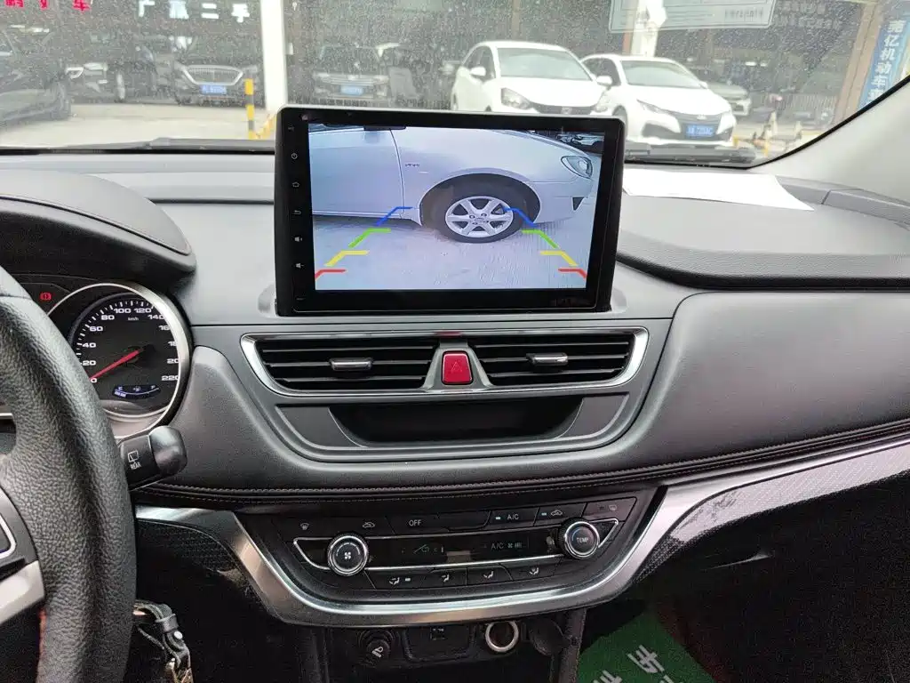 JAC Refine S3 2017