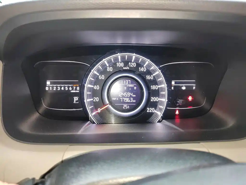 Honda Odyssey 2017 — фото 12
