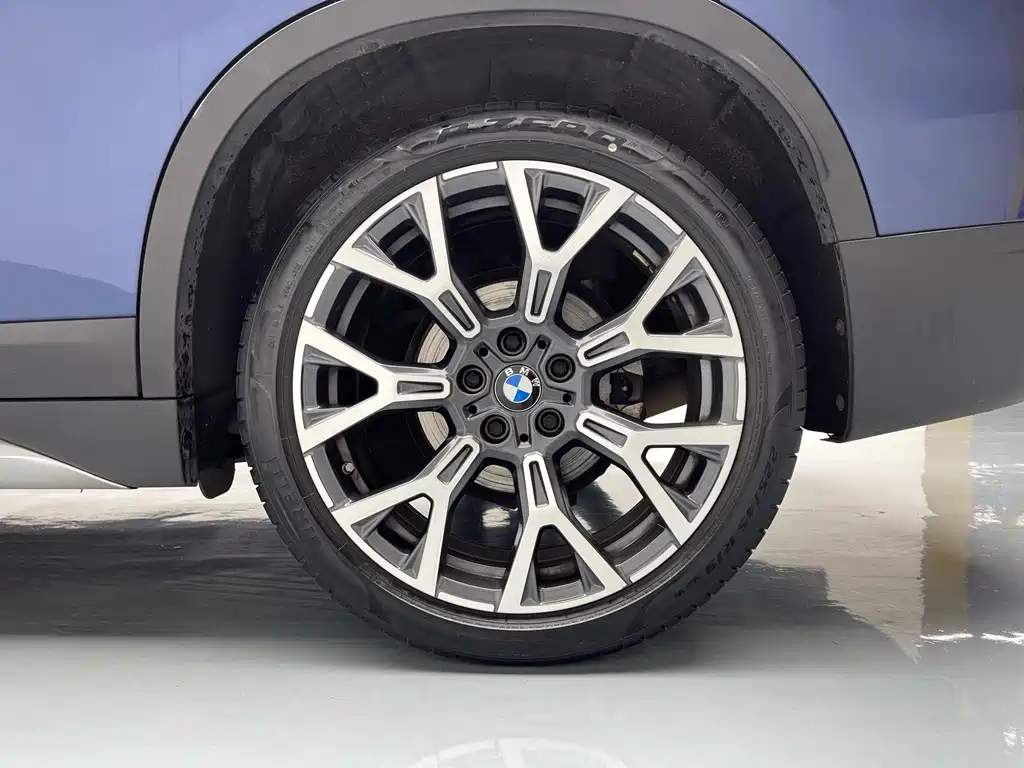 BMW X1 2021 — фото 13