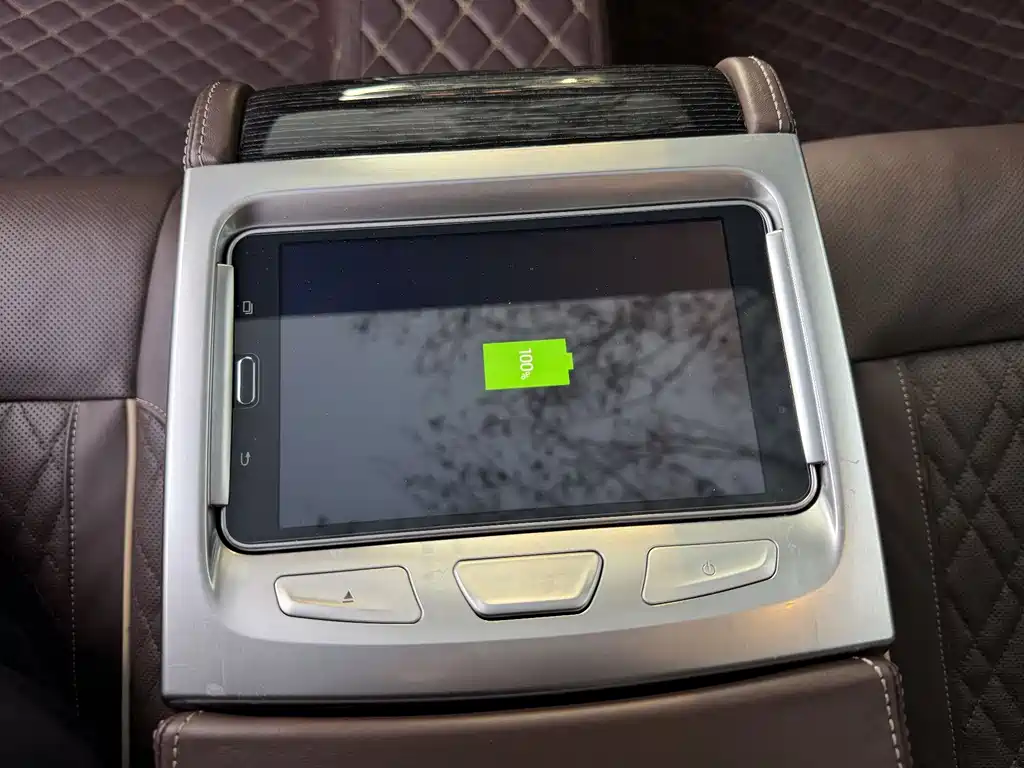 BMW 7 Series 2020 — фото 10