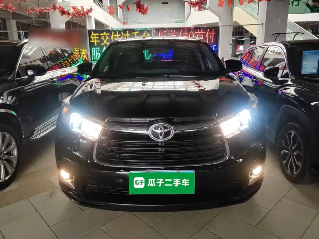 Toyota Highlander 2016