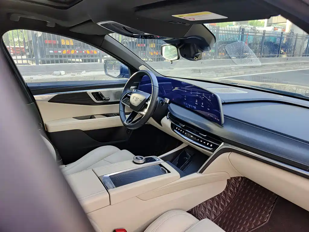 Cadillac CT6 2023 — фото 23