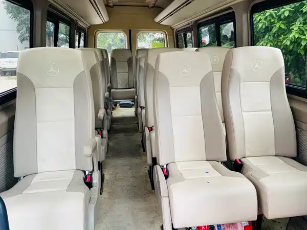 Mercedes-Benz Sprinter 2012
