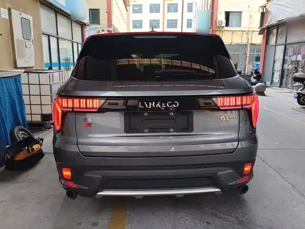 Lynk & Co 01 EM-P 2019