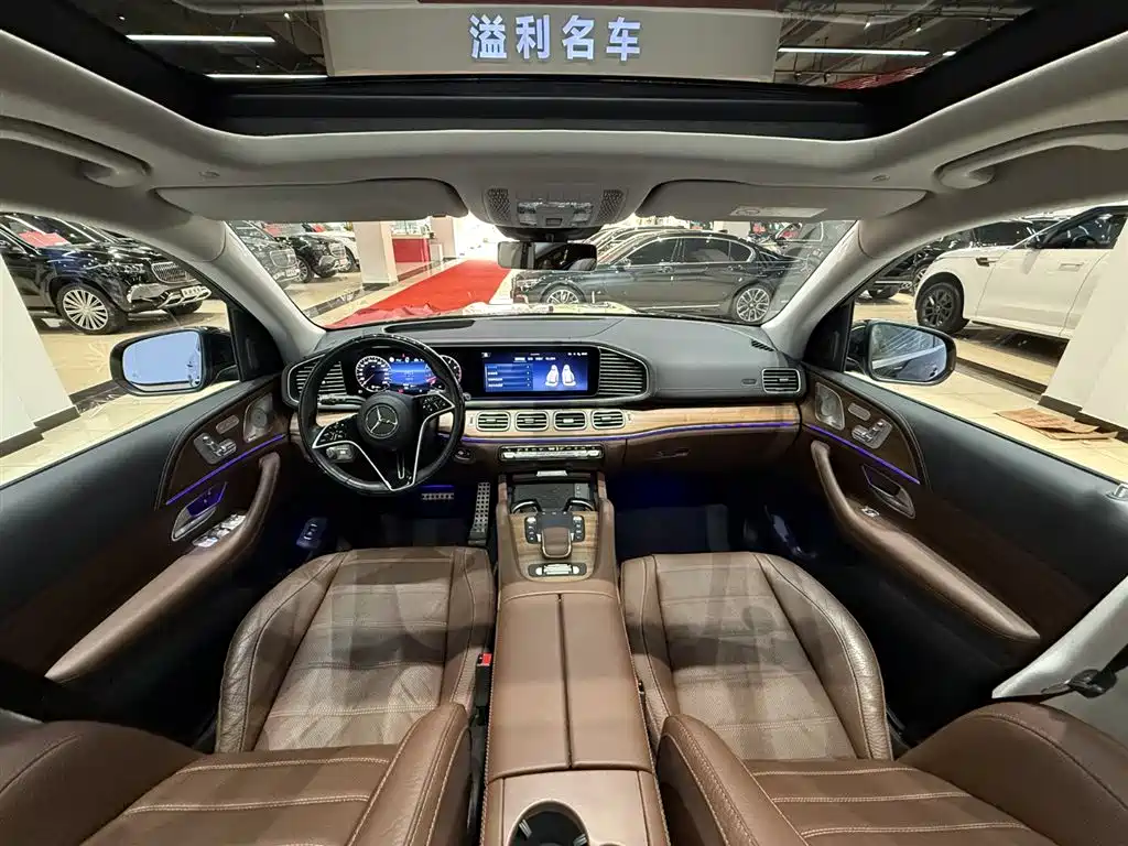 Mercedes-Benz GLS 2024 — фото 25