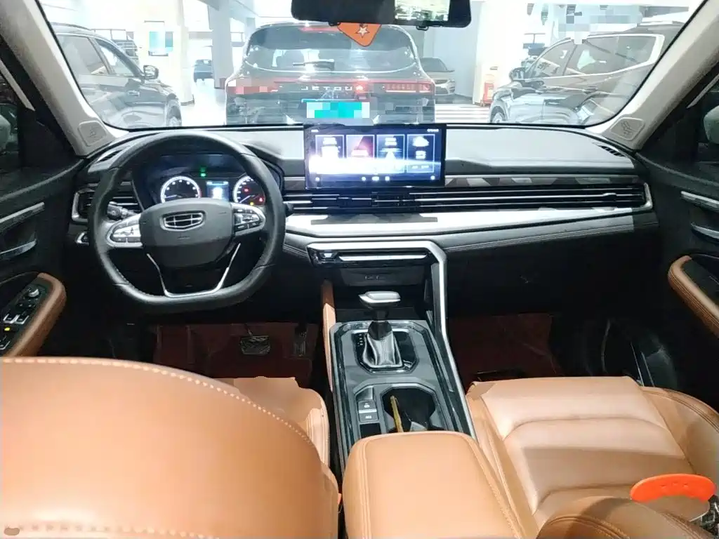 Geely Vision X6 2024