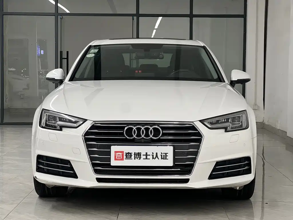 Audi A4L 2018 — фото 2