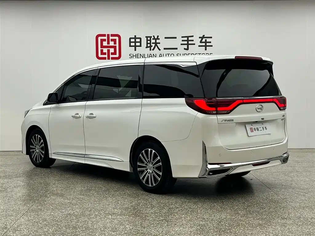GAC Motor Trumpchi M8 2022 — фото 3