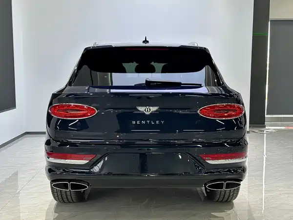 Bentley Bentayga 2022
