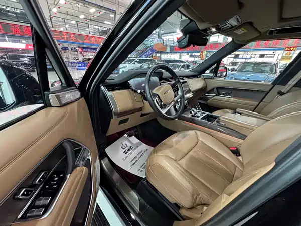 Land Rover Range Rover 2023