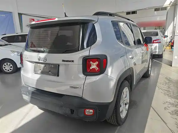 Jeep Freeman 2016