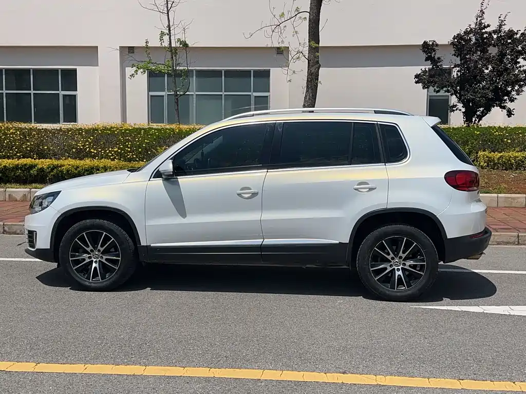 Volkswagen Tiguan 2016 — фото 8