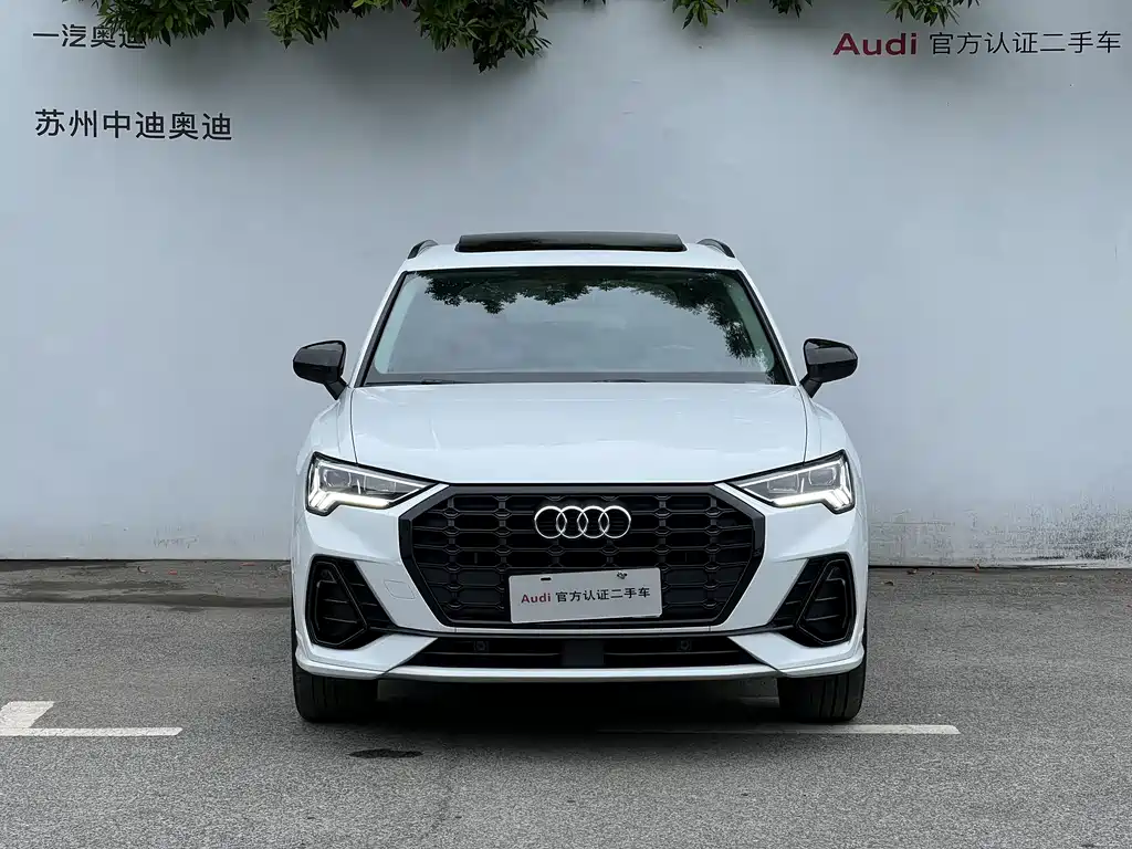 Audi Q3 2022 — фото 2