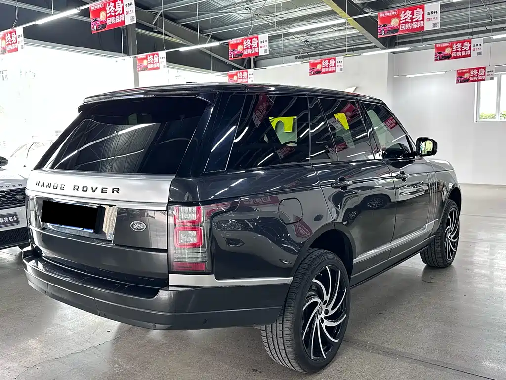 Land Rover Range Rover 2015 — фото 12