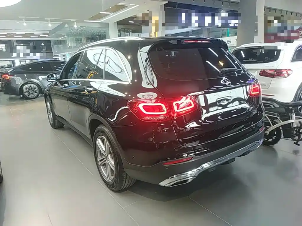 Mercedes-Benz GLC 2021 — фото 23