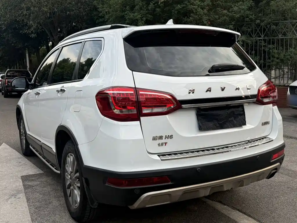 Haval H6 2015 — фото 9