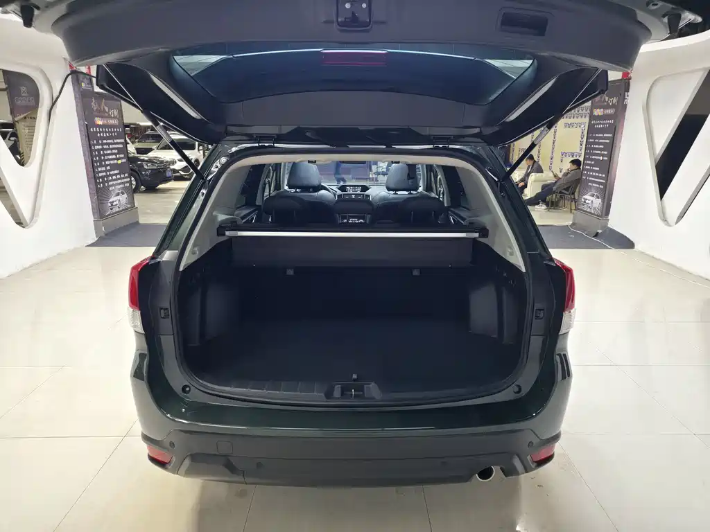 Subaru Forester 2021 — фото 14
