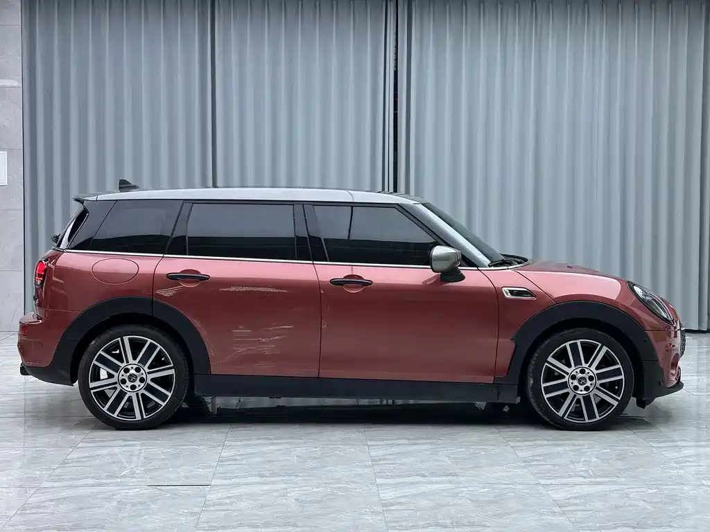 MINI Clubman 2021 — фото 4