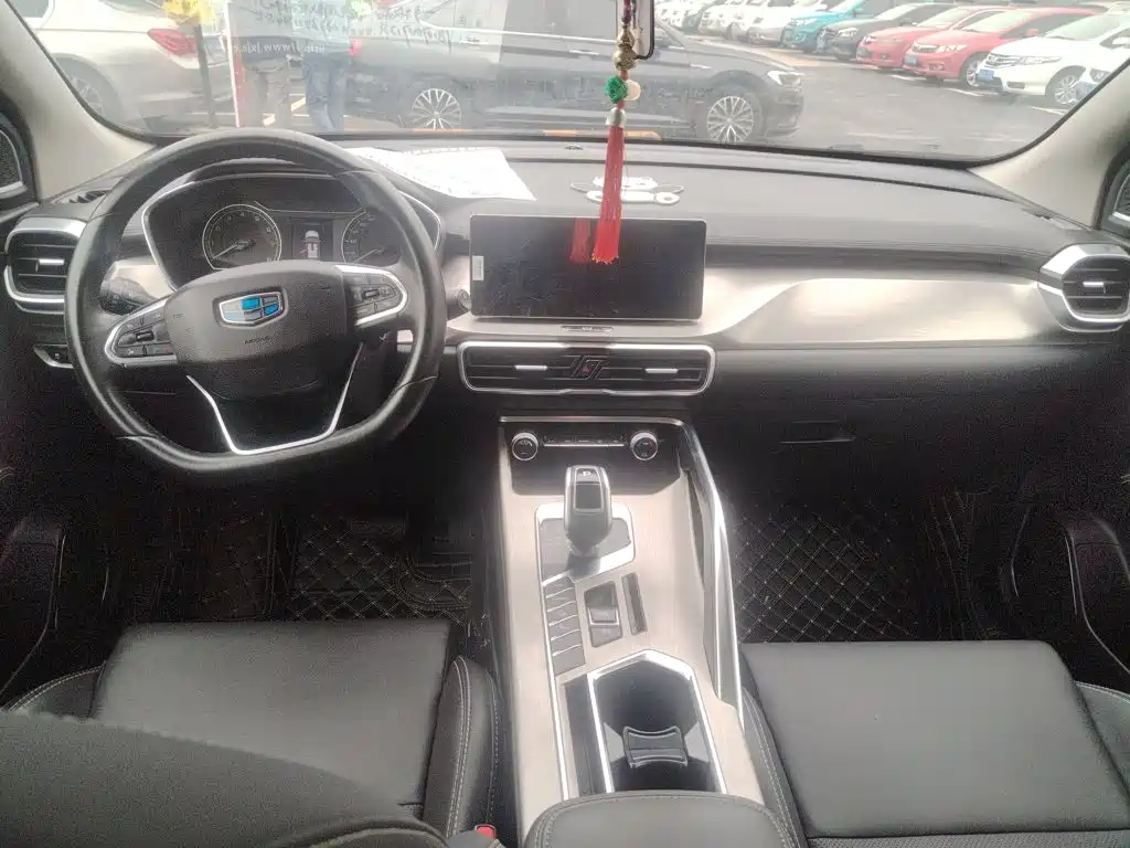 Geely Binyue 2019