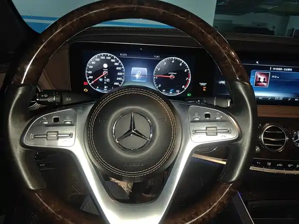 Mercedes-Benz S-Class 2019