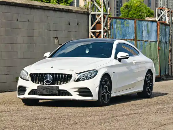 Mercedes-Benz C-Class 2019