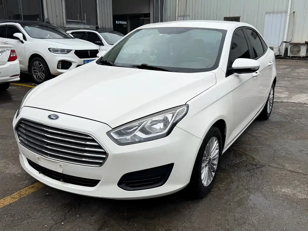 Ford Escort 2017