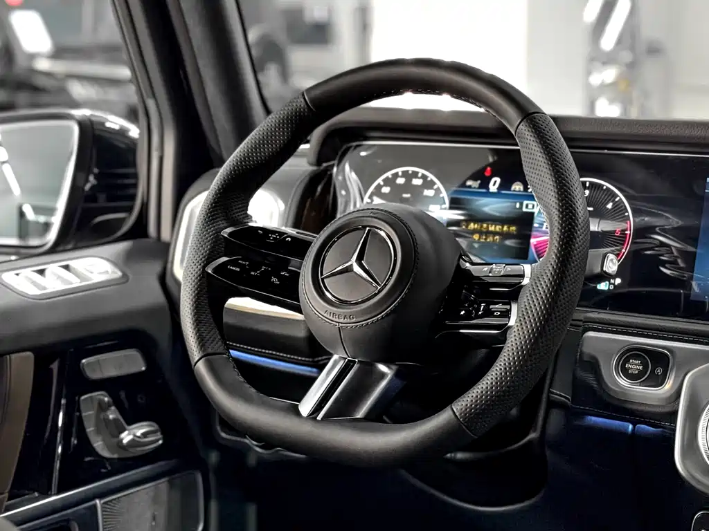 Mercedes-Benz G-Class — фото 13