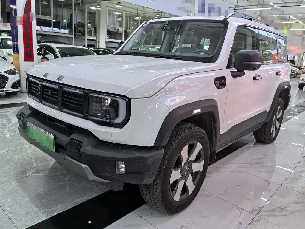 Beijing Off-Road BJ40 EREV 2025 — фото 1