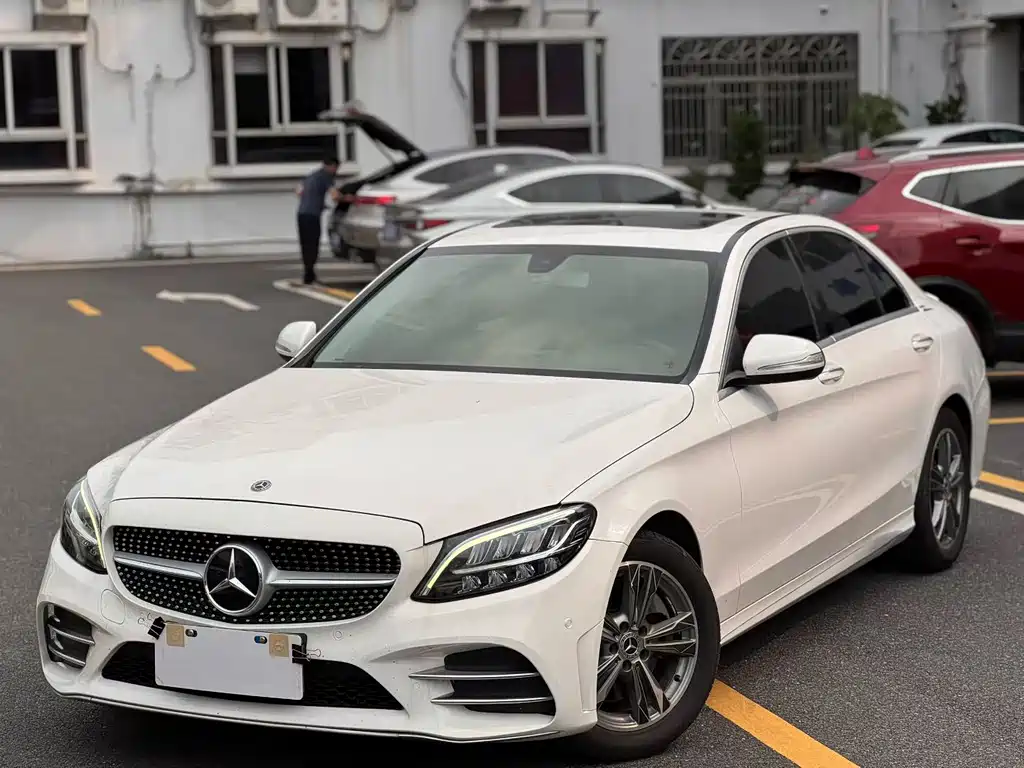 Mercedes-Benz C-Class 2019 — фото 7