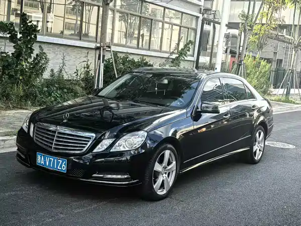 Mercedes-Benz E-Class 2013