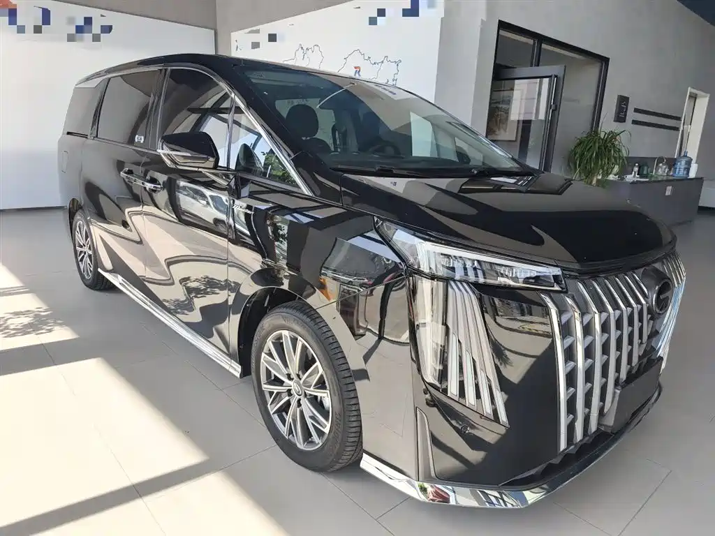 GAC Motor Trumpchi M8 2025 — фото 4