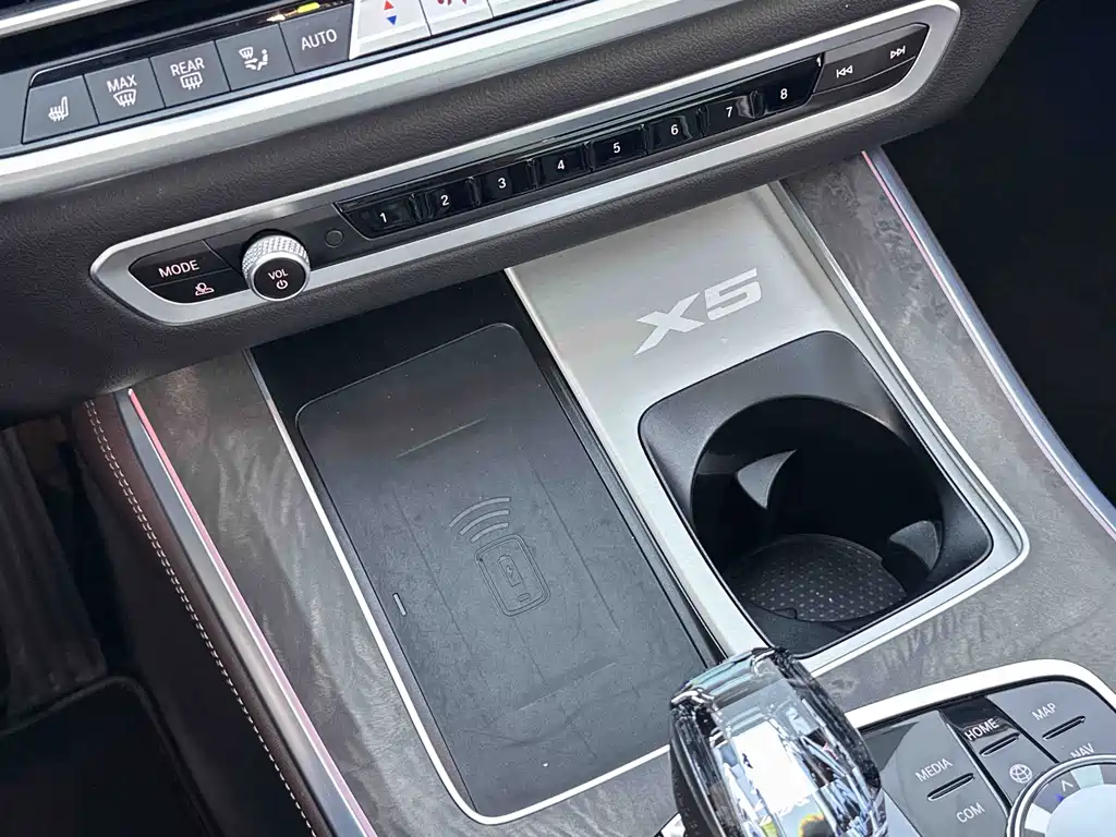 BMW X5 2022 — фото 12