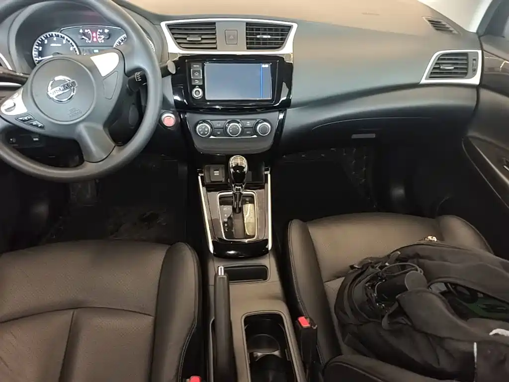 Nissan Sylphy 2016 — фото 13