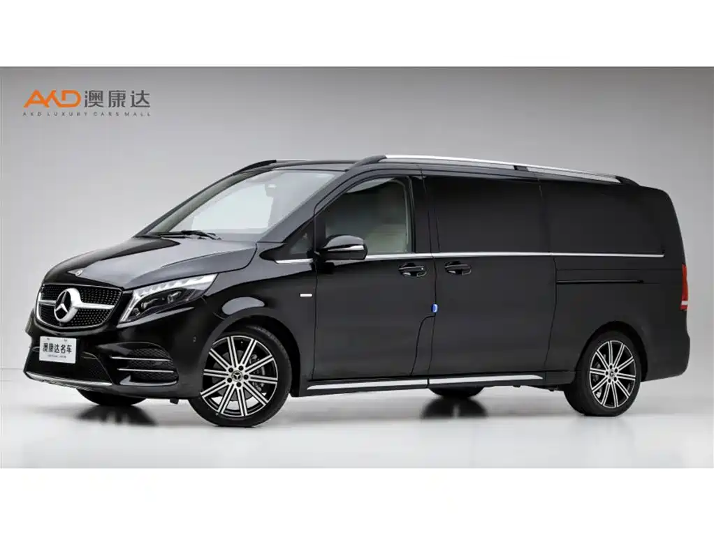 Mercedes-Benz V-Class 2023 — фото 1