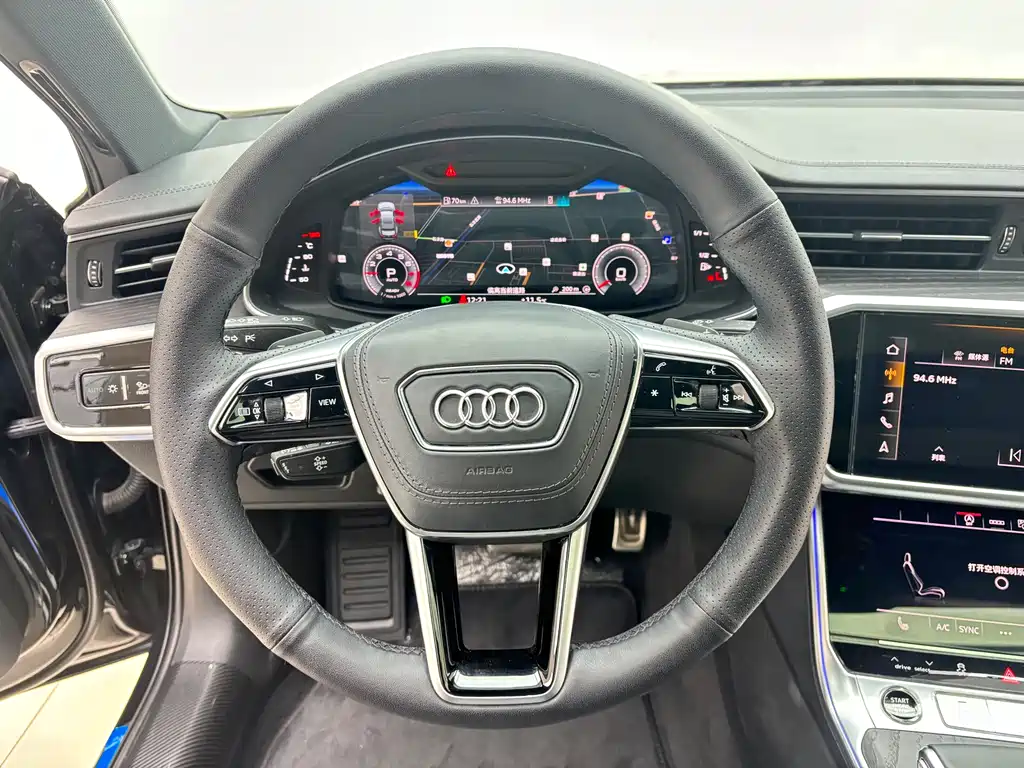 Audi A6L 2024 — фото 4