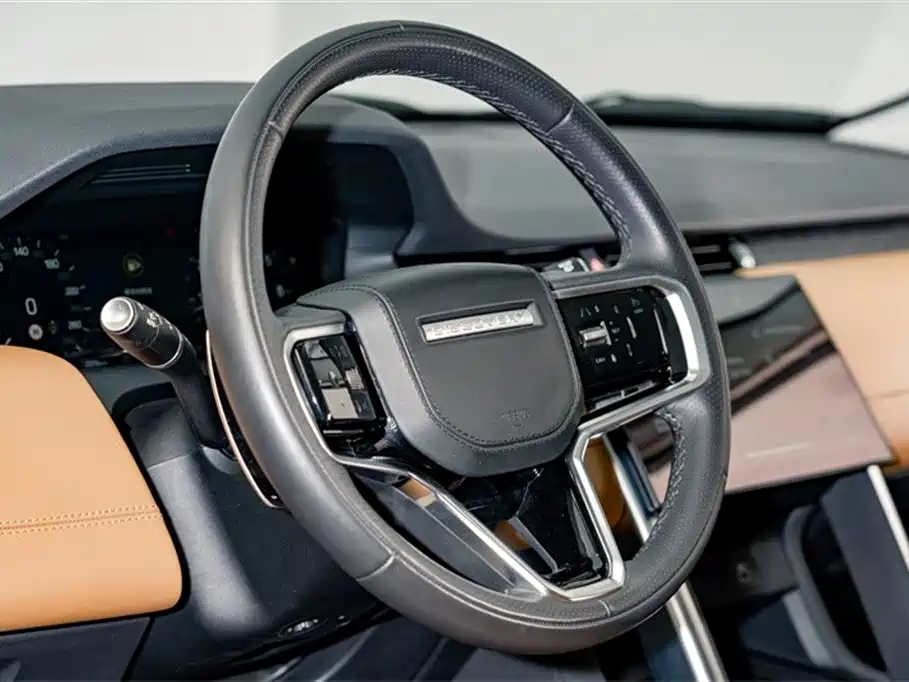 Land Rover Discovery Sport 2024 — фото 10