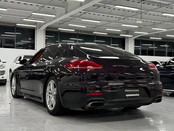 Porsche Panamera 2016