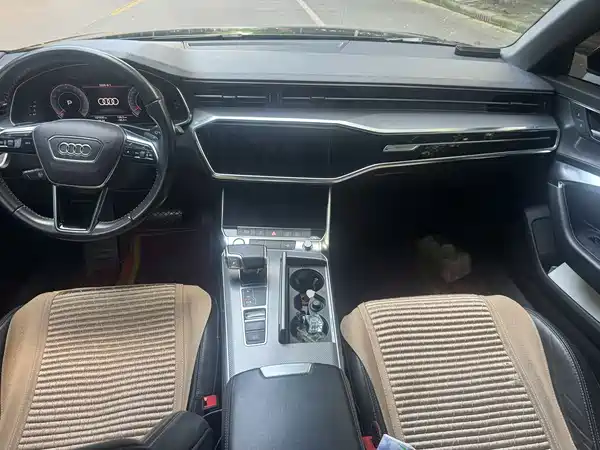 Audi A6L 2019